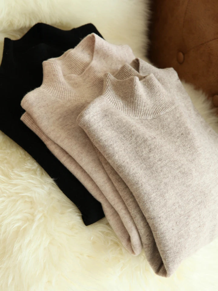 Flair Classic Turtleneck Pullover