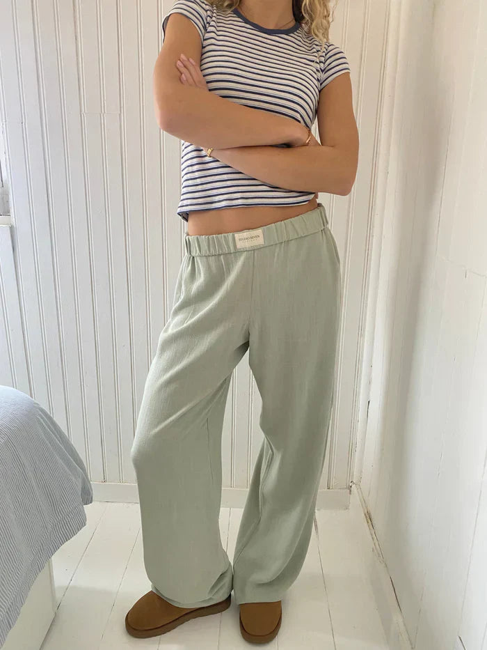 Lily Chilling Pants Exclusive Edition